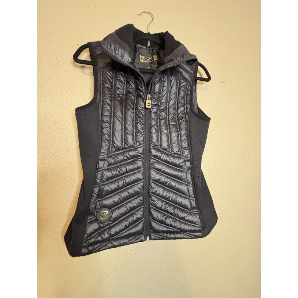 Women's Michael Kors Black Puffer‎ Vest Size S Small Quilted - No Zip On Hood
